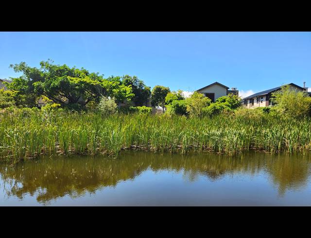 1 bed property to rent in WESTLAKE